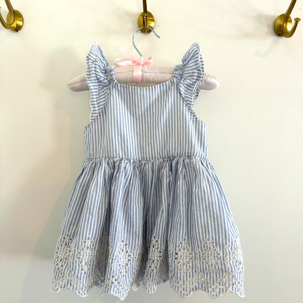 Babygap Eyelet Flutter Dress Size 12-18 months